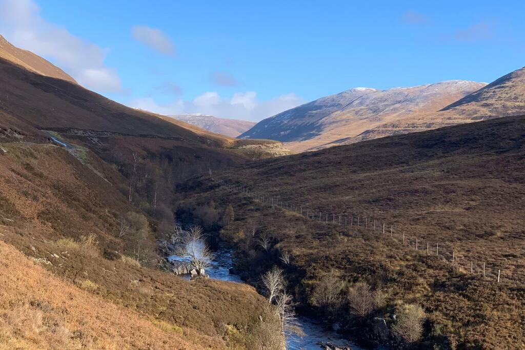The Cottage Gairlochy Spean Bridge Eksteriør bilde