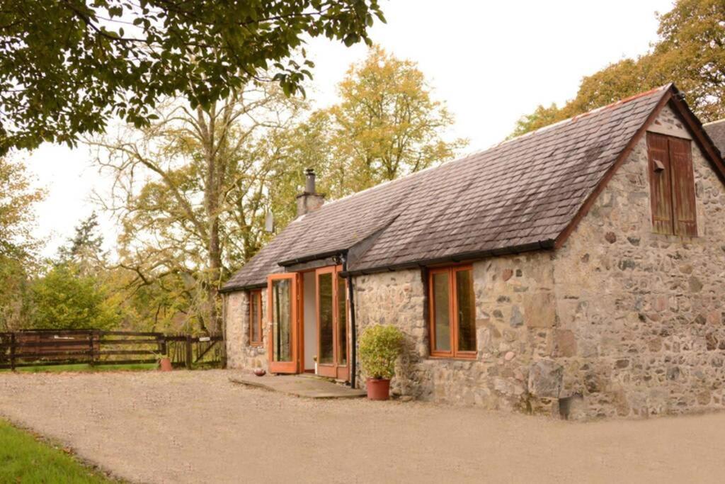 The Cottage Gairlochy Spean Bridge Eksteriør bilde